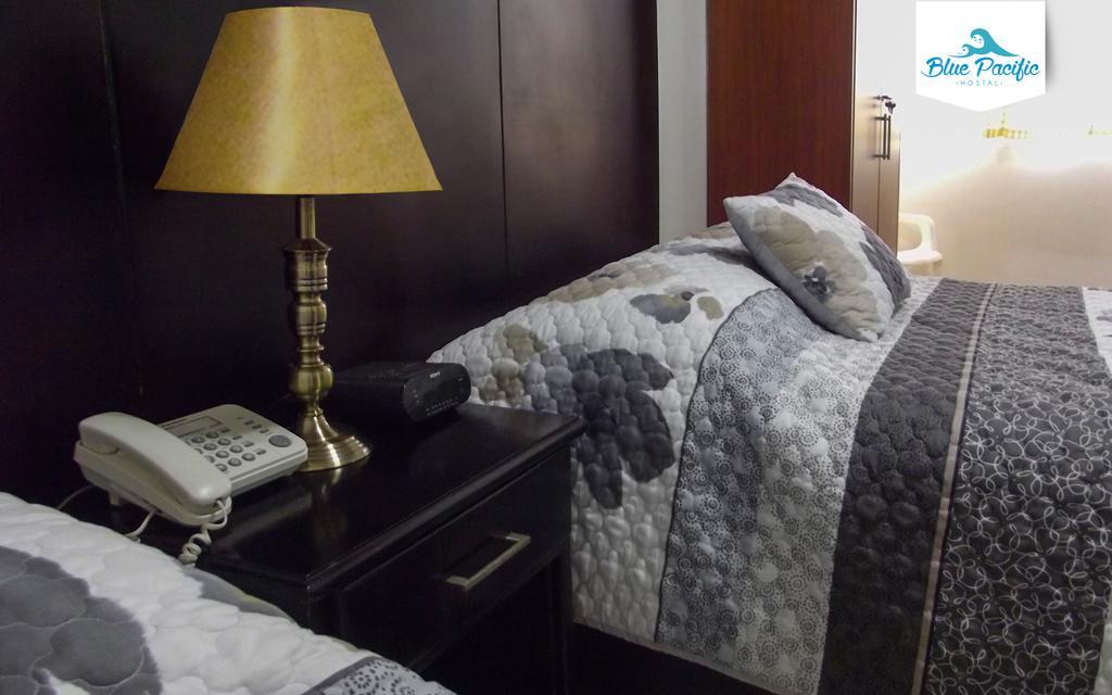 Hostal Blue Pacific Manta Eksteriør billede