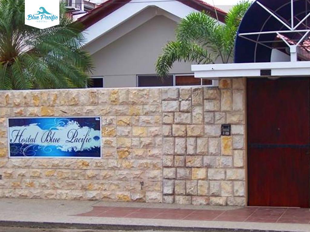 Hostal Blue Pacific Manta Eksteriør billede